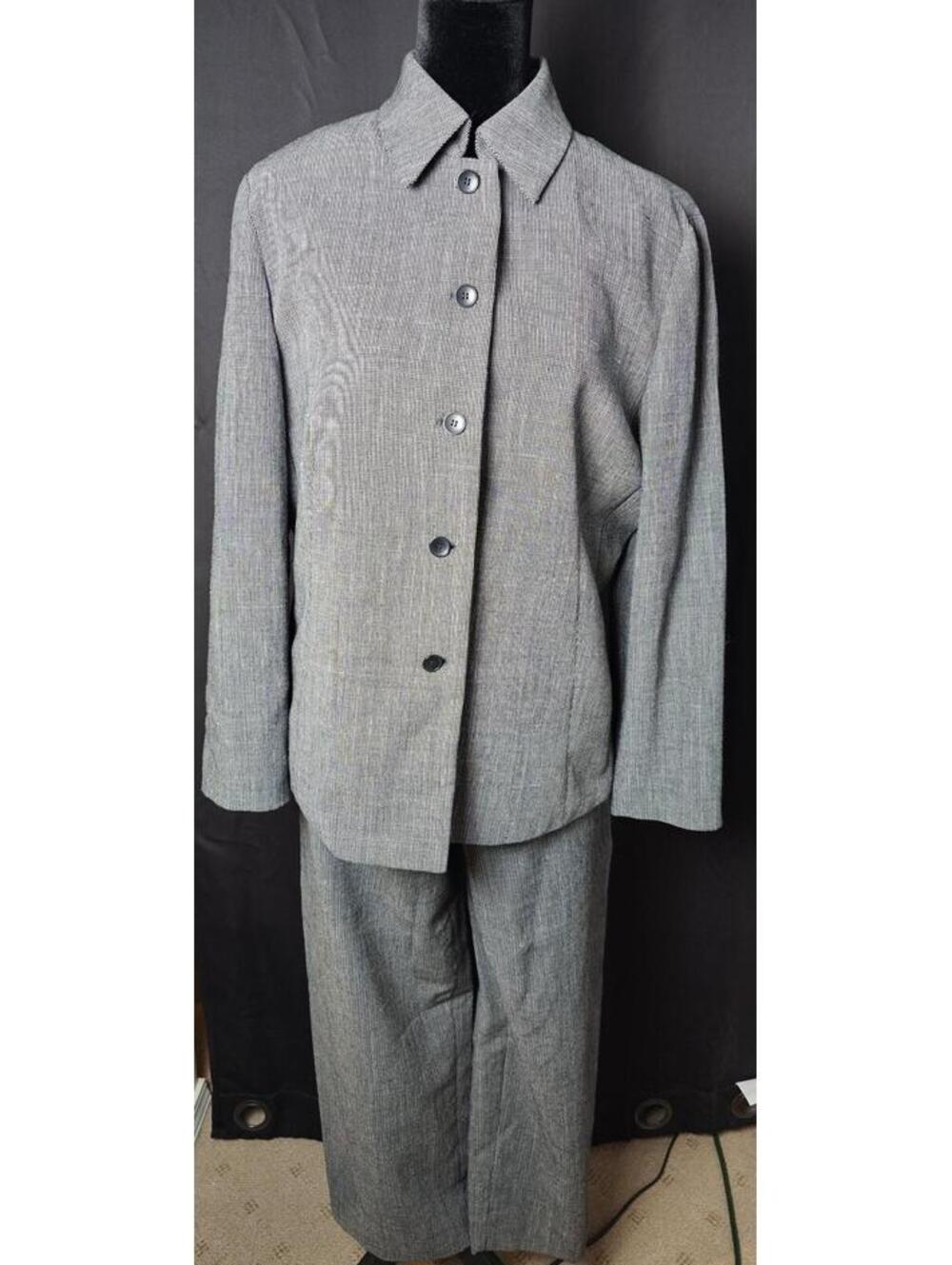 Garfield & Marks Pant Suit Gray Womens Size 12 Made in USA